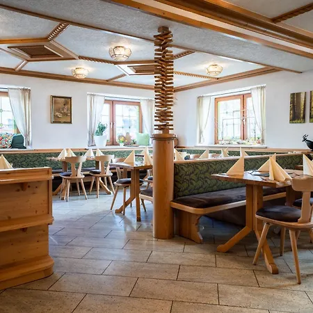 Bayerische Gastwirtschaft Dimpfl-stadl 3*