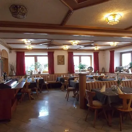 Bayerische Gastwirtschaft Dimpfl-stadl Szálloda 3*