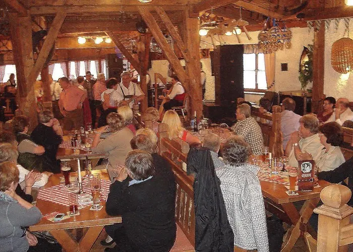 Bayerische Gastwirtschaft Dimpfl-stadl 3* Лам